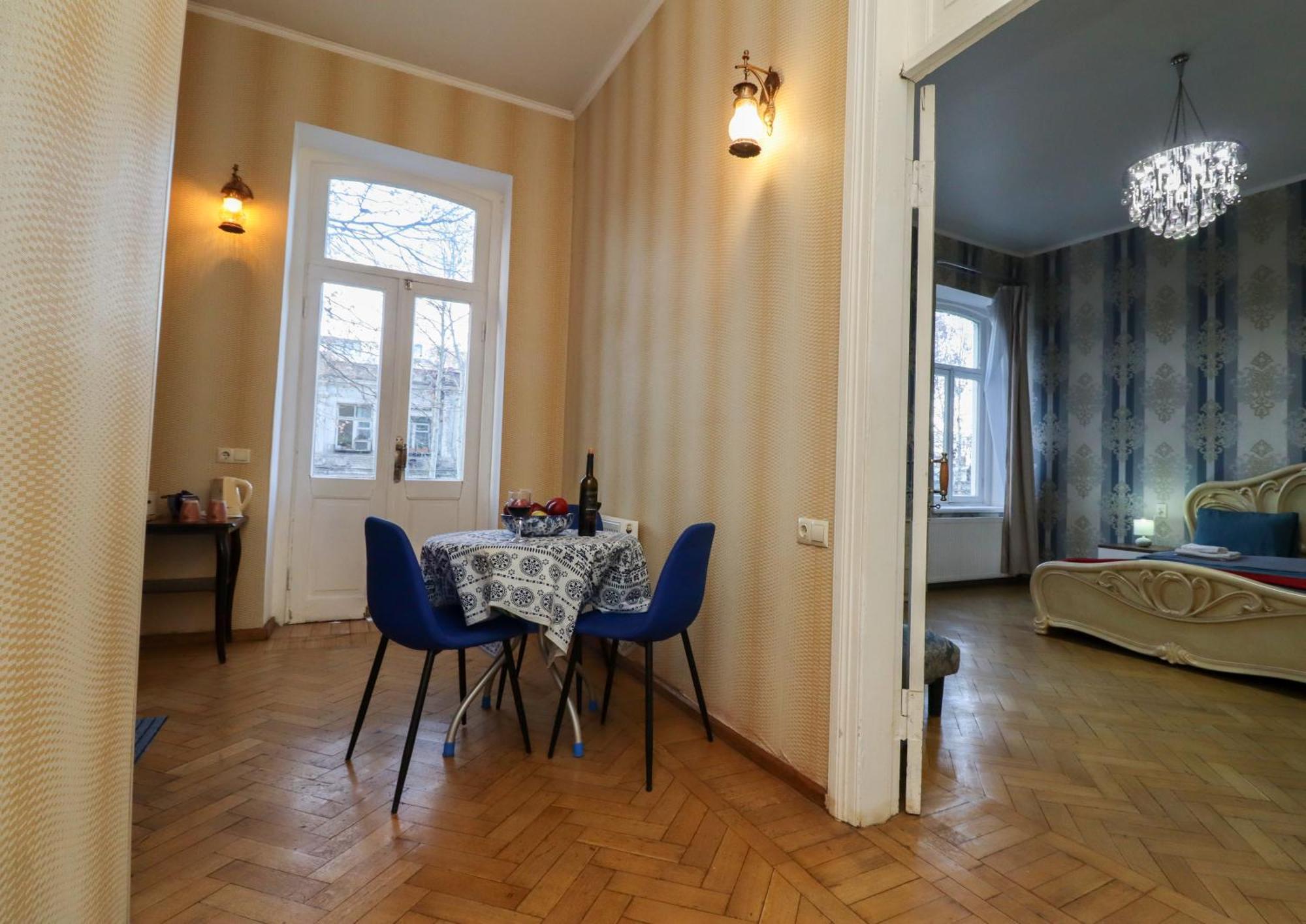 Leon Rooms Tiflis Exterior foto