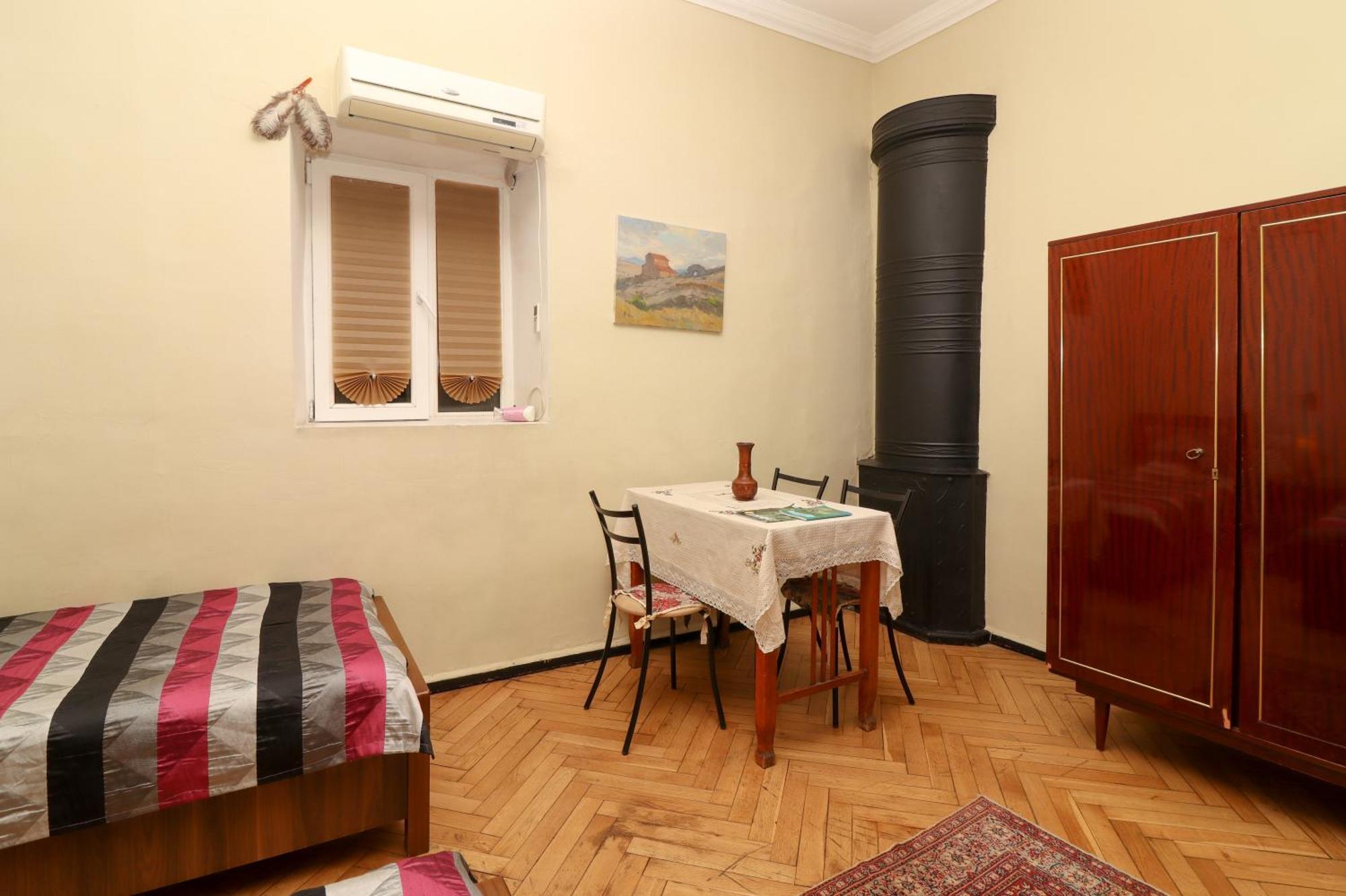 Leon Rooms Tiflis Exterior foto