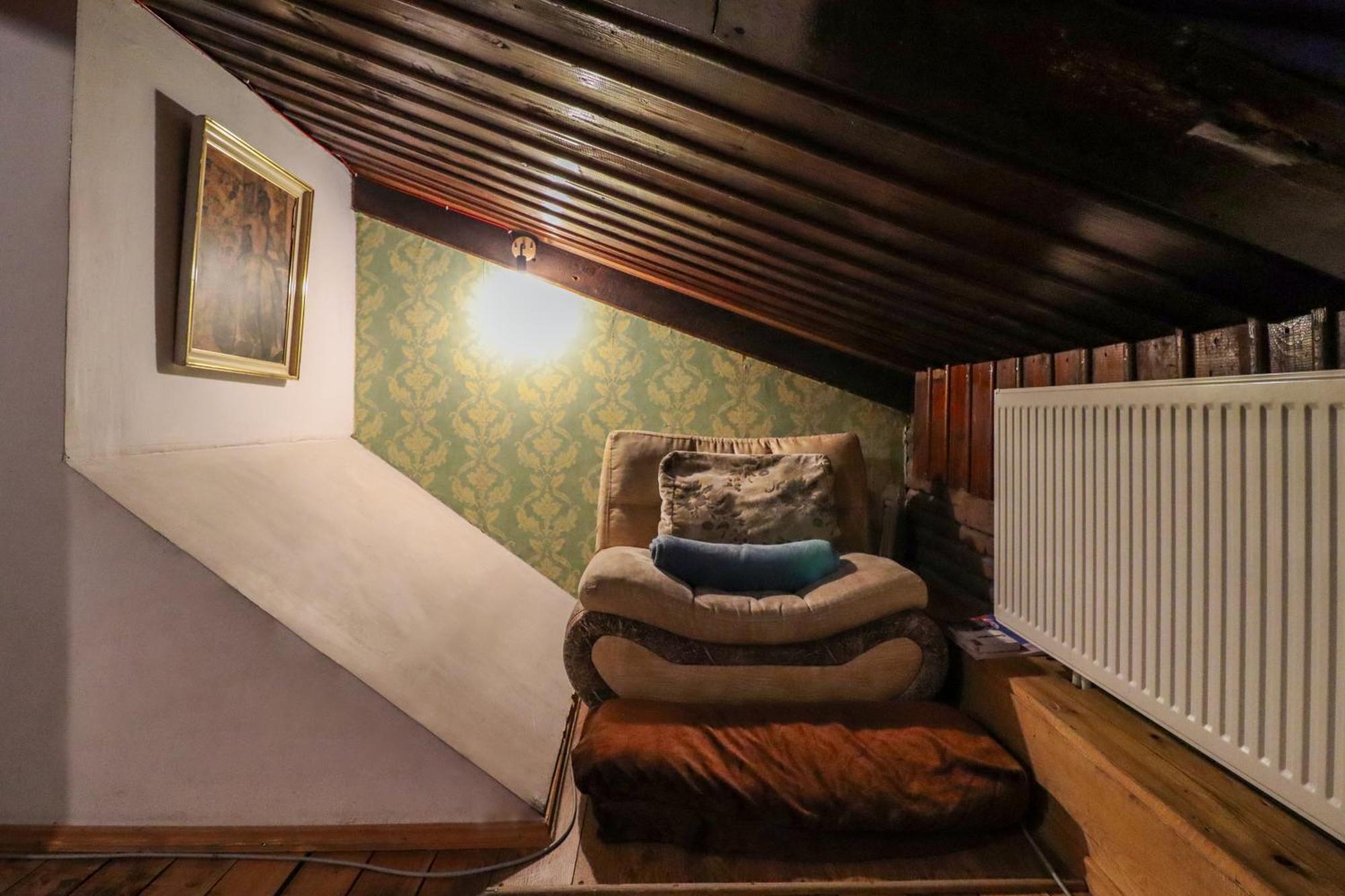 Leon Rooms Tiflis Habitación foto
